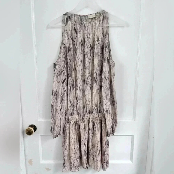 Ramy Brook Lauren Cream Snake Print Cold
Shoulder Smocked Silk Dress Size S - Picture 1 of 7